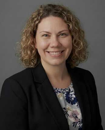 Kerstin Brucki headshot